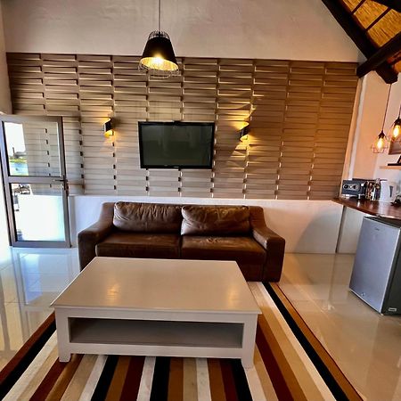 Lapa Lange Game Lodge Mariental Bagian luar foto