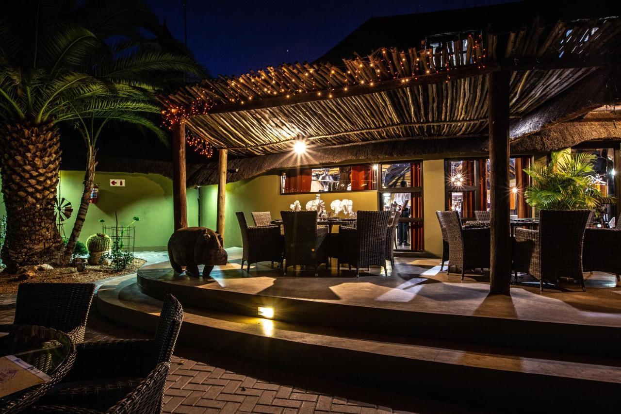 Lapa Lange Game Lodge Mariental Bagian luar foto