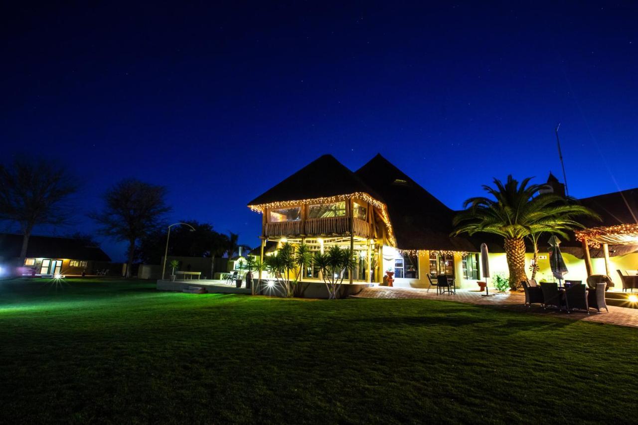 Lapa Lange Game Lodge Mariental Bagian luar foto