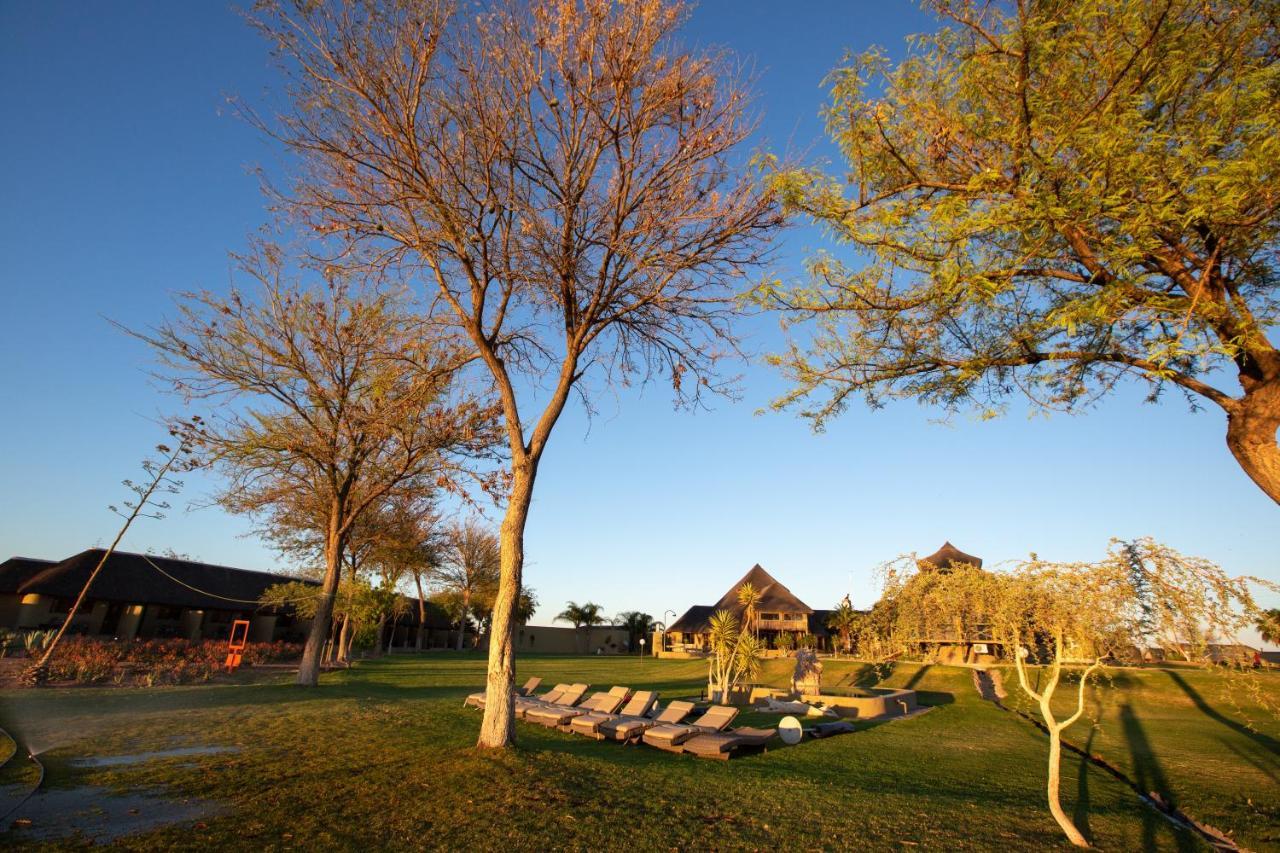 Lapa Lange Game Lodge Mariental Bagian luar foto